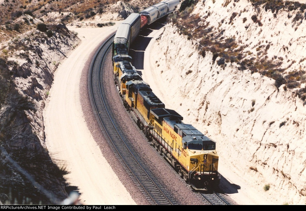 Eastbound manifest near the top of the grade